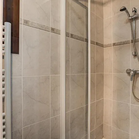 Apartment Staddon - Alpes Travel - - Sleeps 4-6 Chamonix