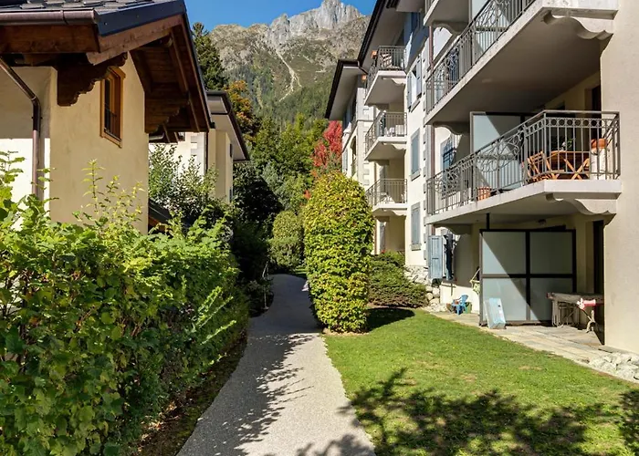 Staddon - Alpes Travel - - Sleeps 4-6