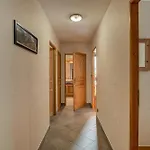 Daire Apartment Staddon, Alpes Agency, Central Chamonix, Sleeps 4-6