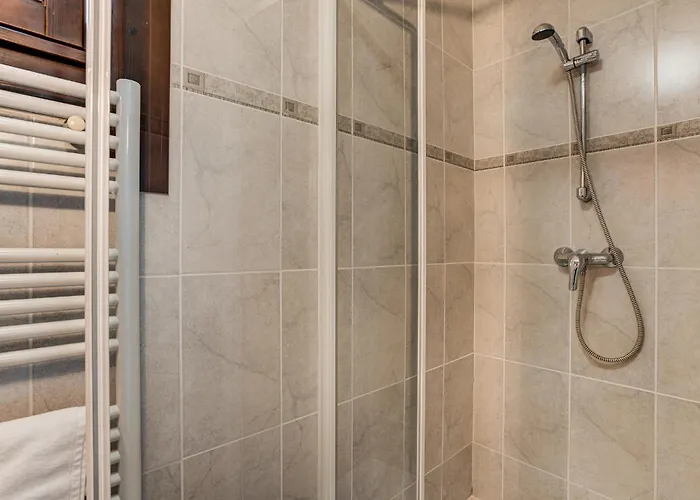 Apartment Staddon - Alpes Travel - - Sleeps 4-6 Chamonix