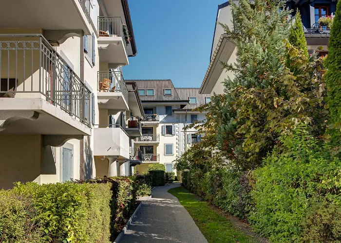 Staddon - Alpes Travel - - Sleeps 4-6 Apartment Chamonix