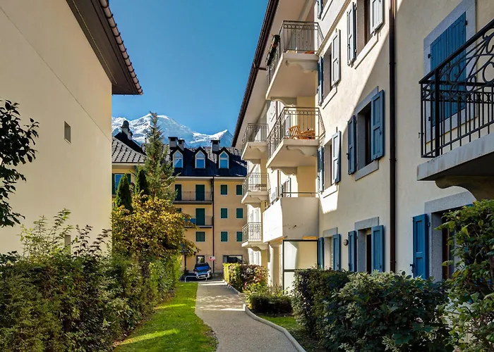 Staddon - Alpes Travel - - Sleeps 4-6