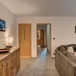 Apartment Staddon, Alpes Agency, Central Chamonix, Sleeps 4-6 Apartament